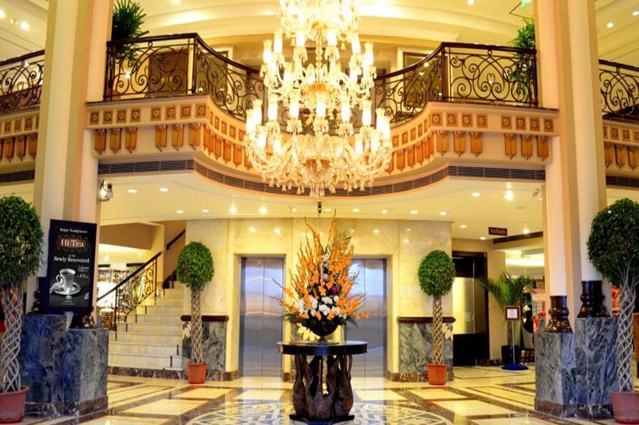Four Points By Sheraton Lahore Exterior photo